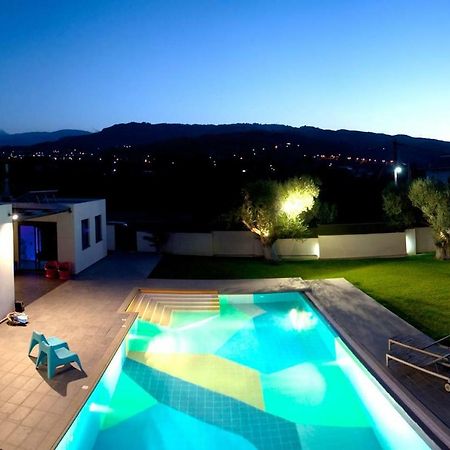 Villa Natasa Lampiri  Buitenkant foto
